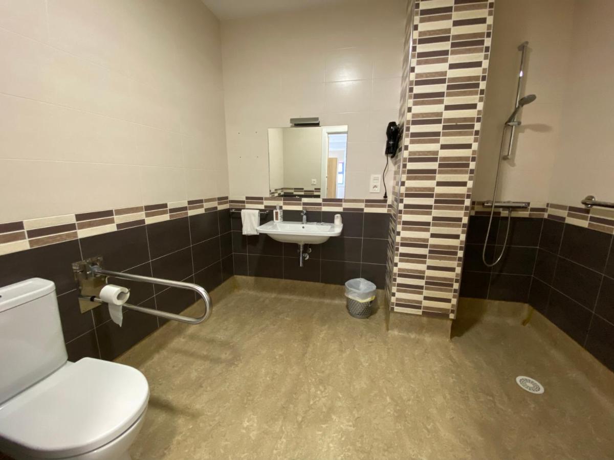 Dpcristal El Rinconcito Hotel Sarria Luaran gambar
